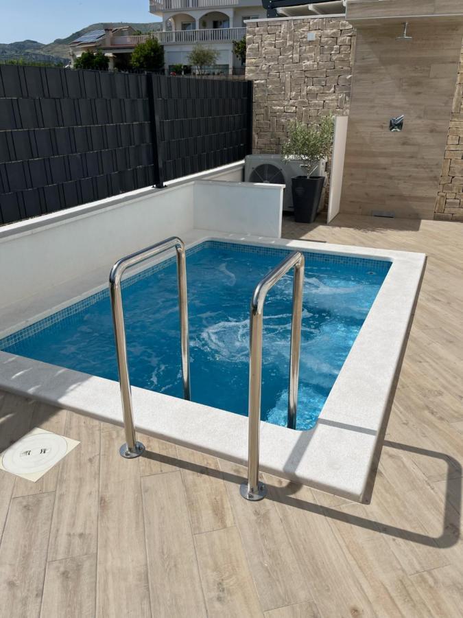 Hygge Boutique Apartment Traù Esterno foto